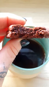 cookie et tasse de café